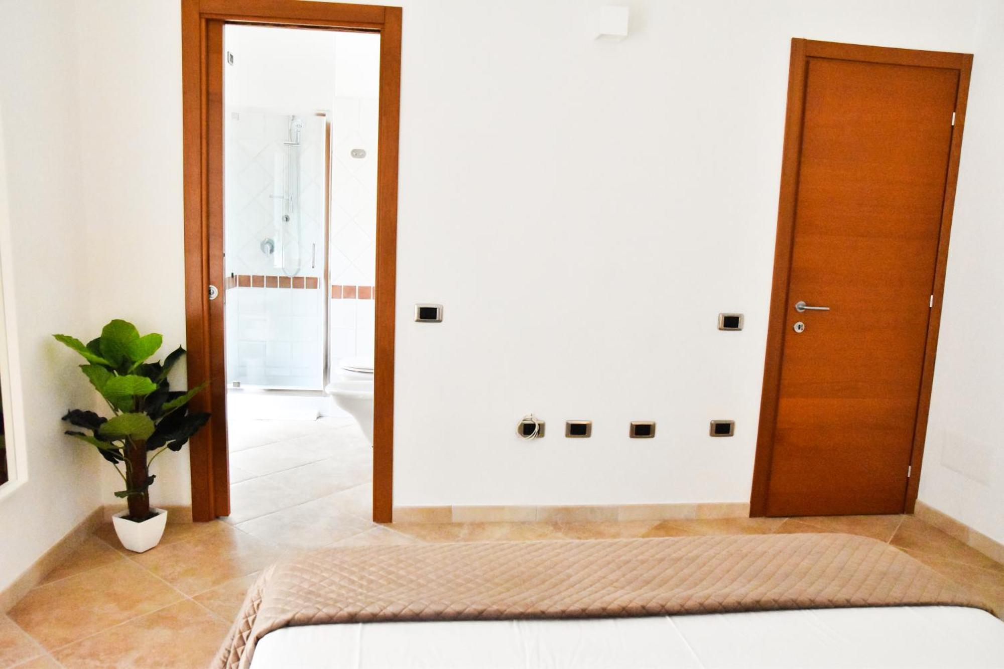 Sunshine Apartment - Appartamento Vicino Al Mare, Cagliari, Sardinia Екстер'єр фото