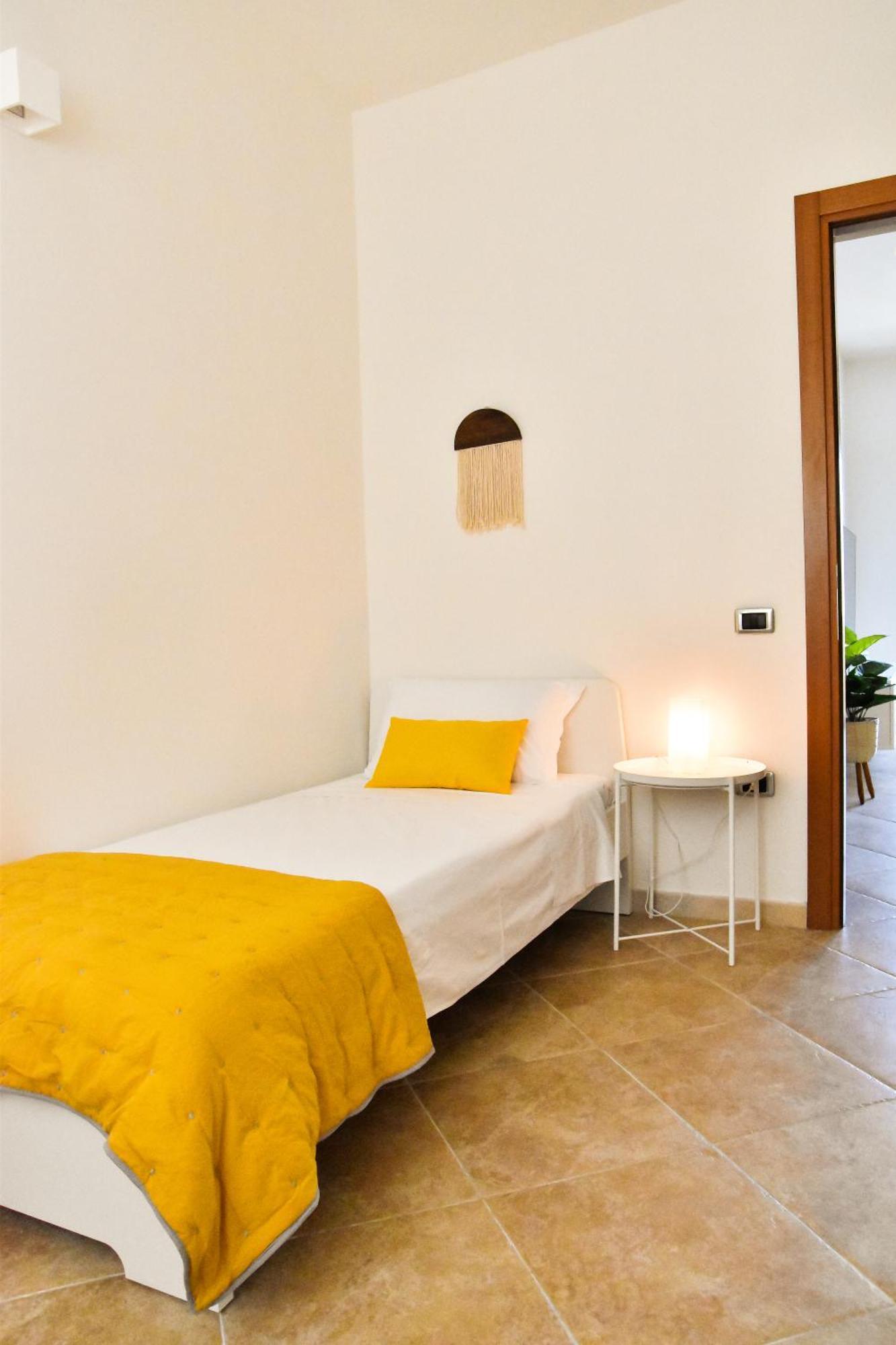 Sunshine Apartment - Appartamento Vicino Al Mare, Cagliari, Sardinia Екстер'єр фото